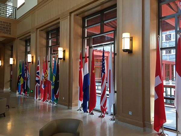 1476772955335019840.jpg 132.jpg